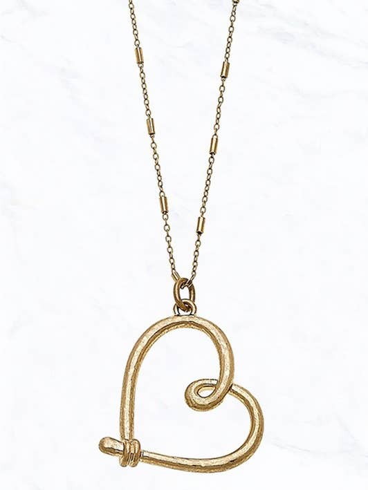 Collana con ciondolo a cuore ricciolato in metallo per la vendita all'ingrosso da parte di Suzie Q USA