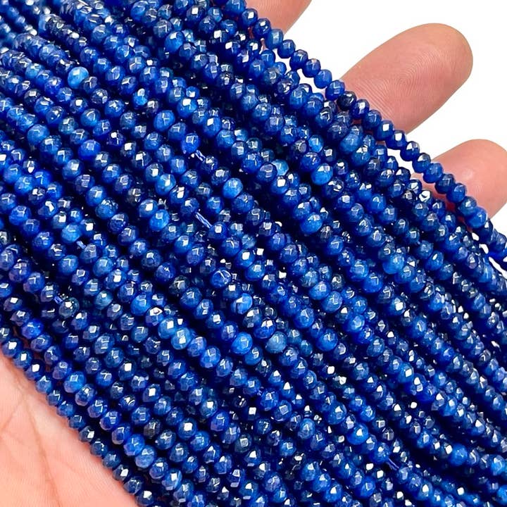 Perline sfaccettate a rondella da 4 mm in quarzo lapislazzuli. e ulteriori Risultati per lapislazzuli all'ingrosso. Resi gratuiti e termini di pagamento a 60 giorni su Faire in tendenza su Faire.