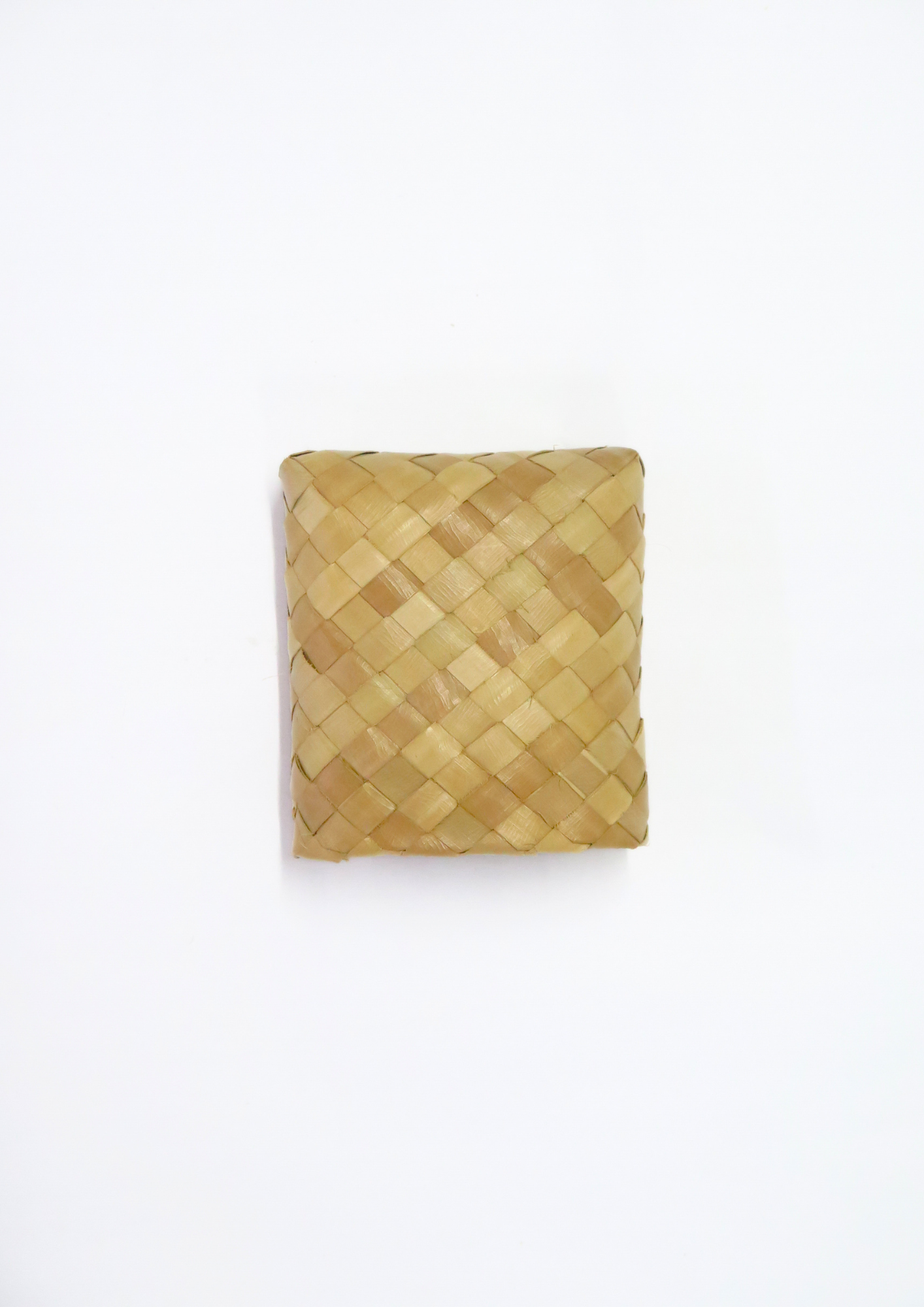 No Furries Delights – wholesale Pet toy – Not cat/dog – BULK 2x2" Mini Palm Pockets6