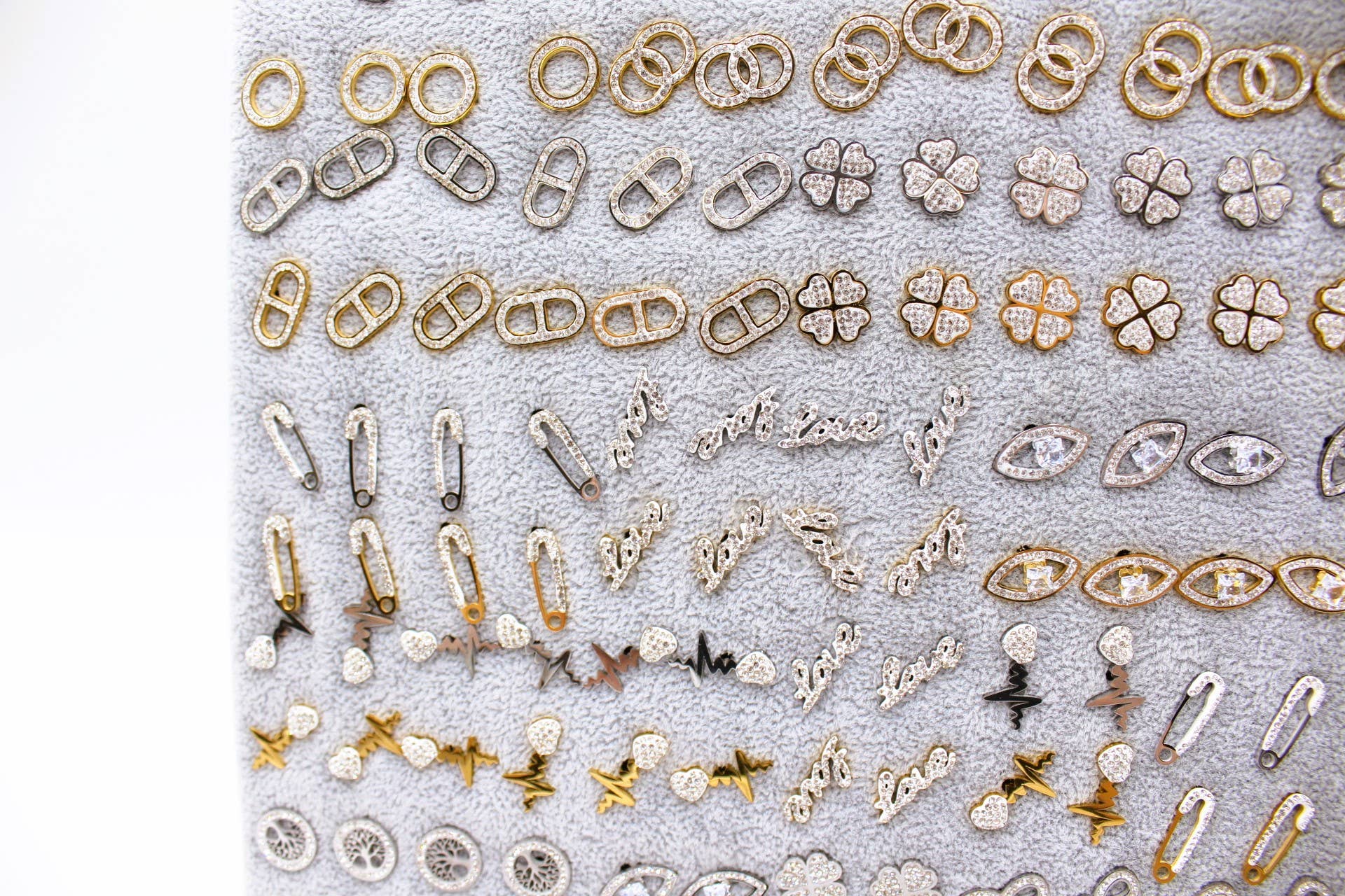 Reference Mode - Wholesale Jewelry Set - Pack of 60 pairs of stainless steel earrings1