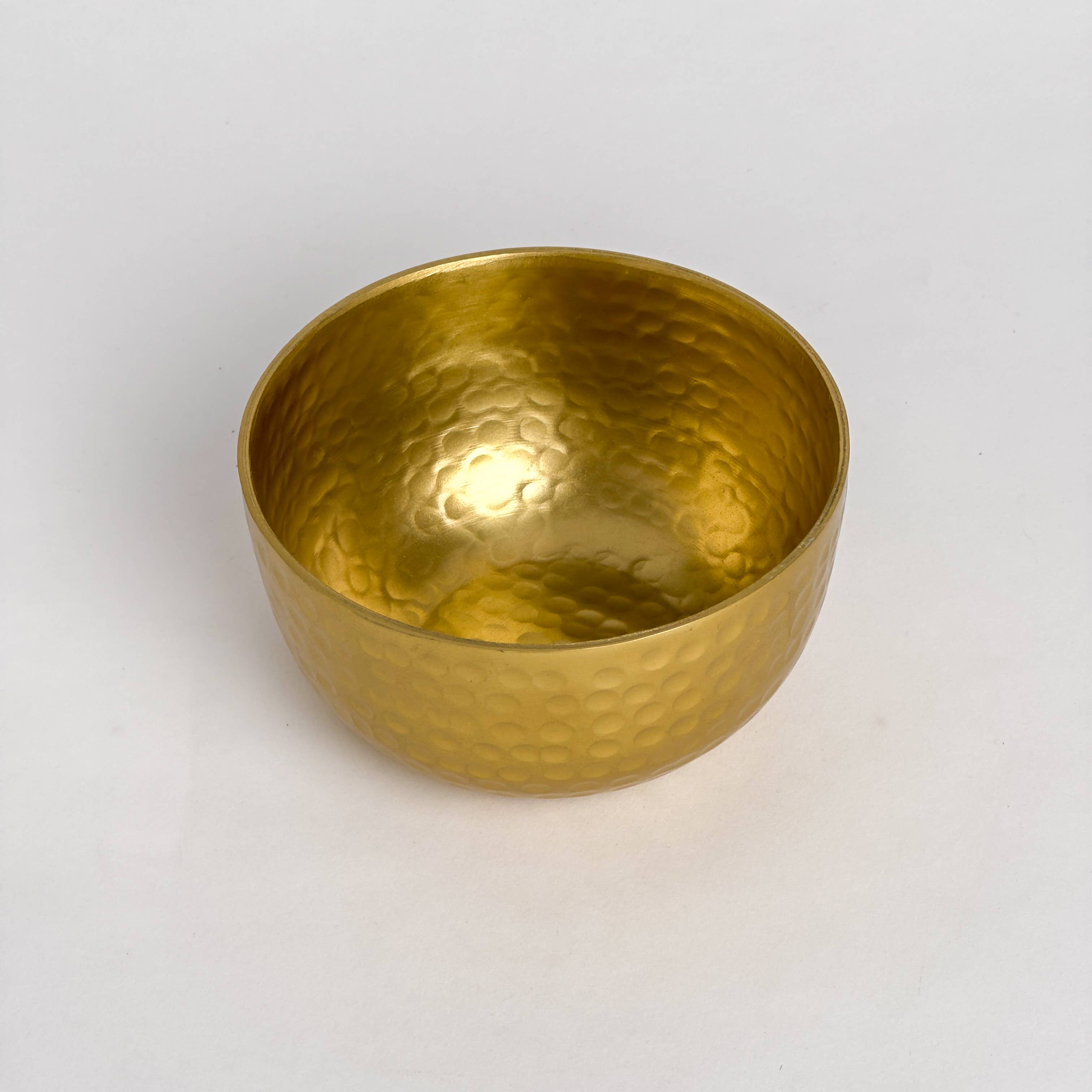 India Handicrafts Inc - Wholesale Decorative Plate/Dish/Bowl - Gilded Hammered Bowl - Small4