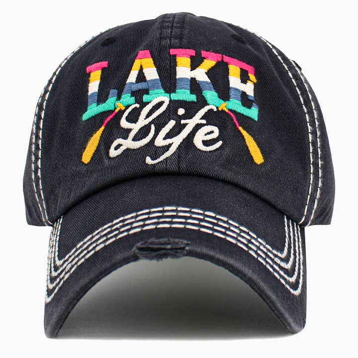 Lake Life broderet på forsiden Vasket vintage kuglehætte for engroshandel hos SOPHIA WHOLESALE