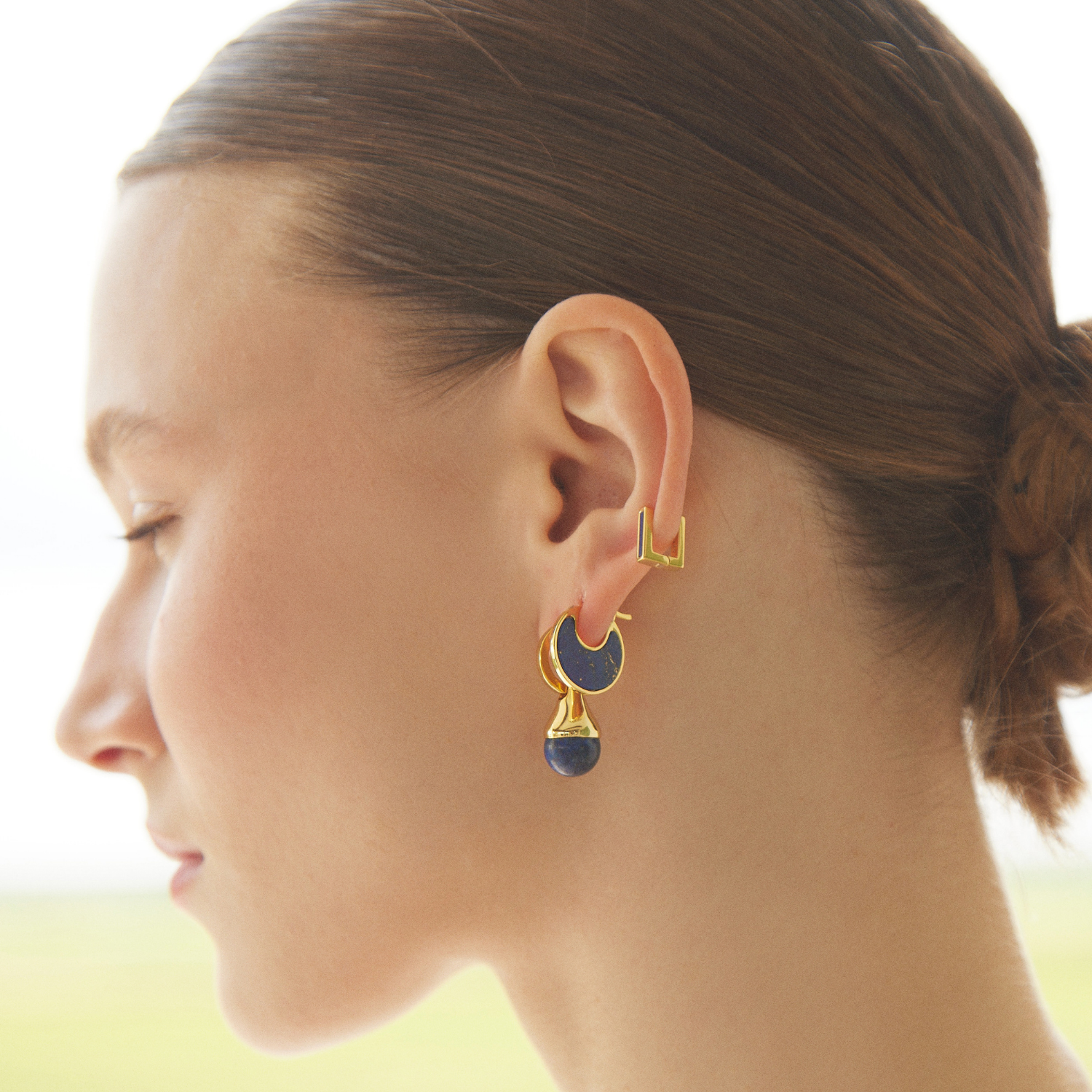 EarCandy Jewelry – wholesale Huggie earrings – BLUE SCHIA PIERCING PENDANT2