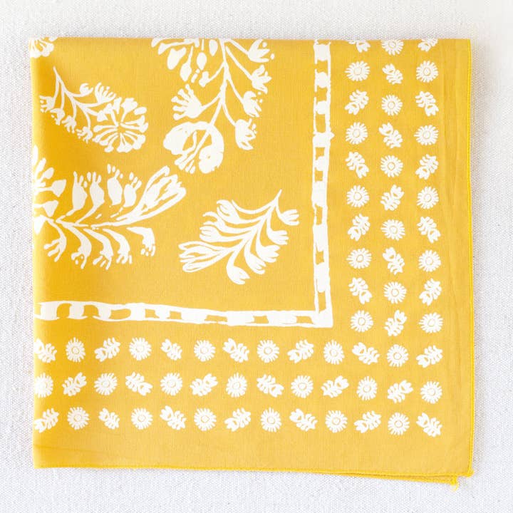 Abracadana - Vente Bandana – unisexe - Bandana Floral Jaune Doré1
