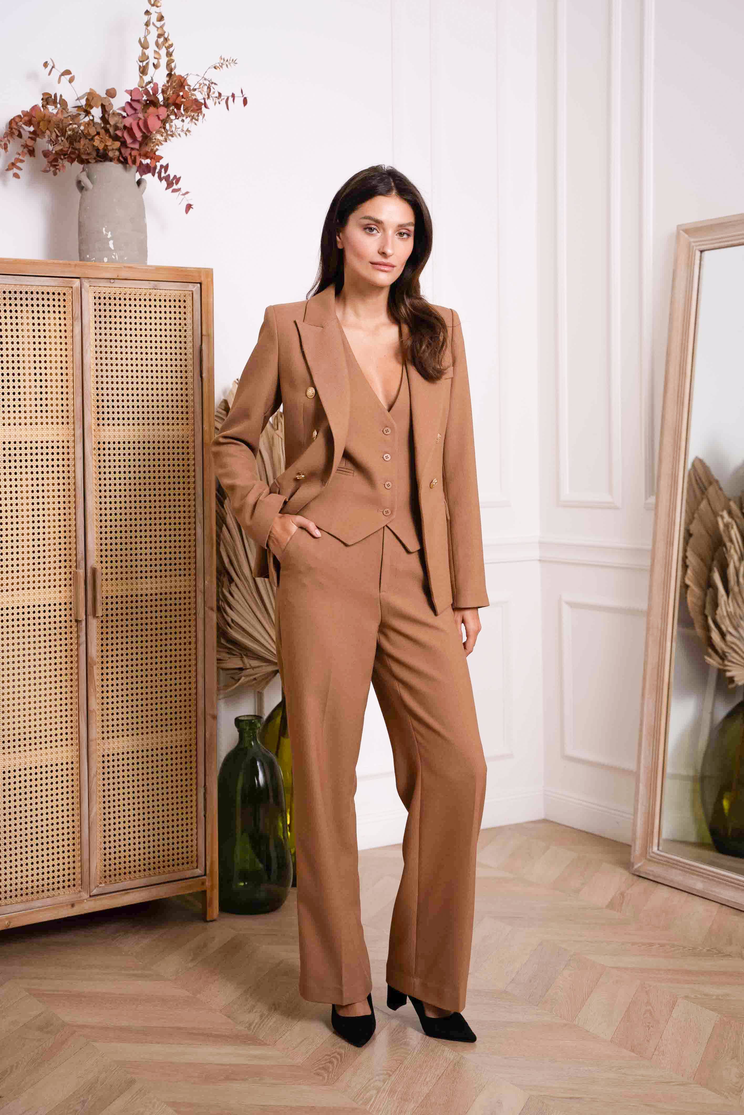 Attentif Paris - Wholesale Suit Vest - Women's - [Thick] Fitted tailored vest in winter material36