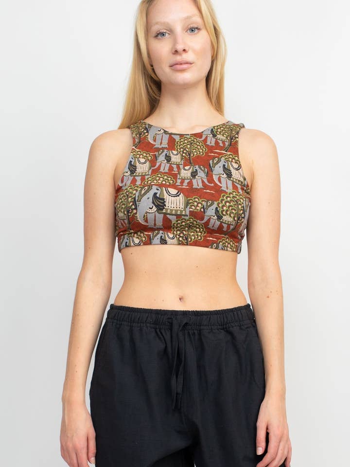 Top de yoga con cuello alto en forma de elefante para venta al por mayor de Lakhays Collection Inc.