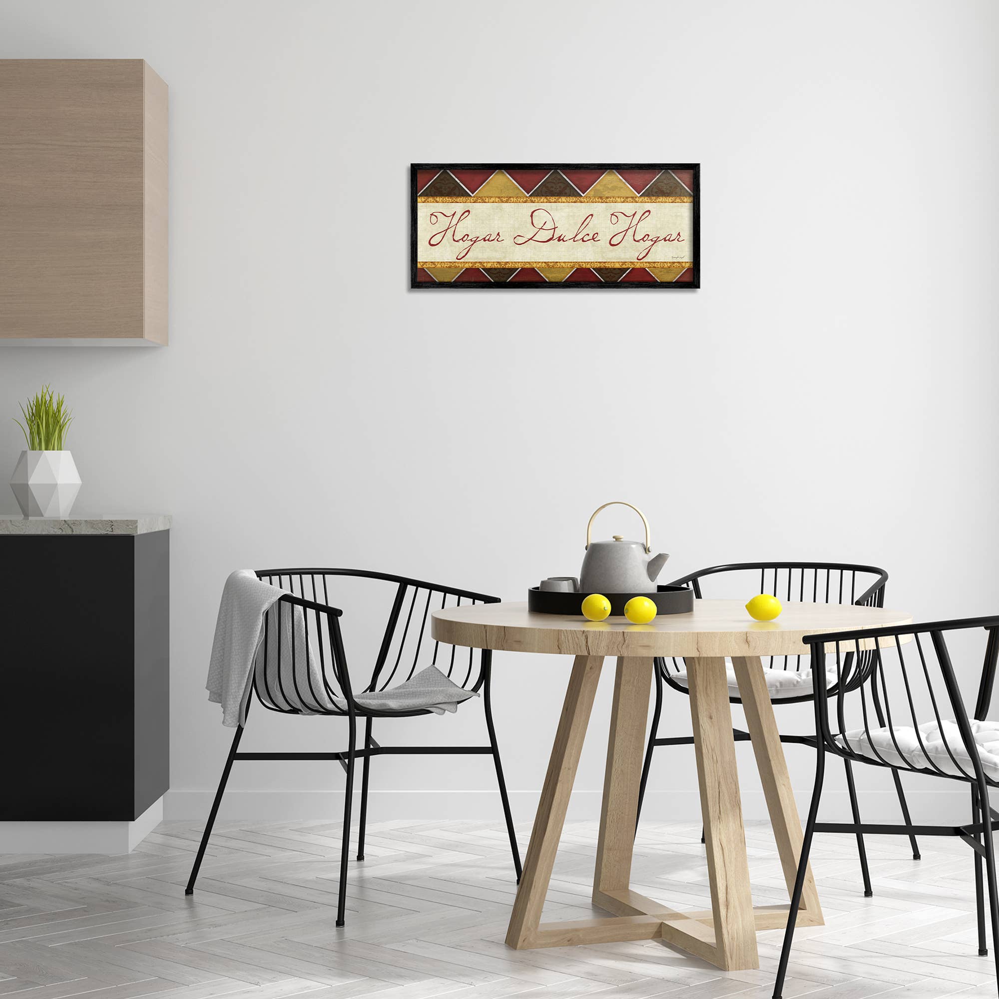 Stupell Industries - Wholesale Wall Decor - Kids & Baby - Hogar Dulce Hogar Patrón Tradicional Framed Giclee Art1