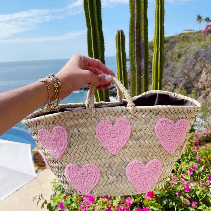 High crafty – wholesale Basket – Heart Basket – Hand-Embroidered Moroccan Straw Bag in Pink o14