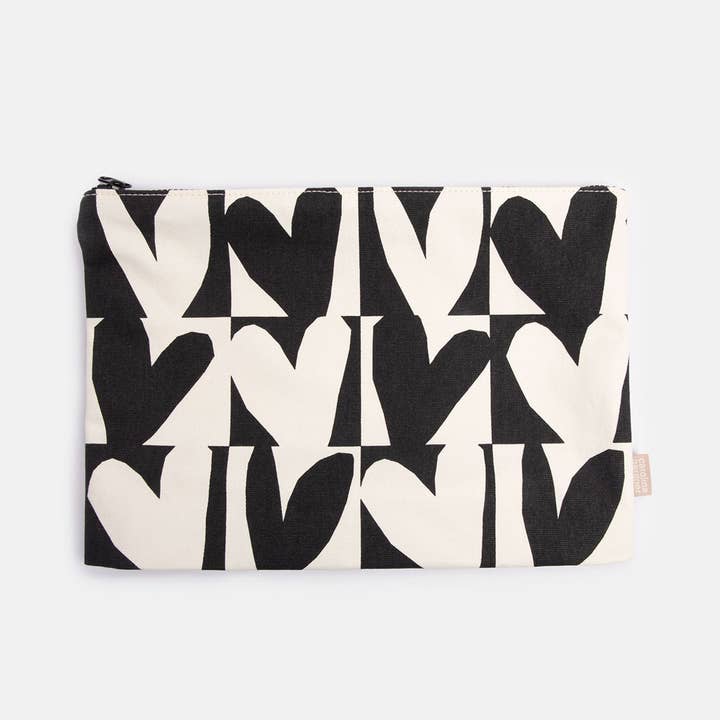 Caroline Gardner - Wholesale Makeup/Cosmetic Bag - Checkmate Hearts Set Of 2 Zip Pouches