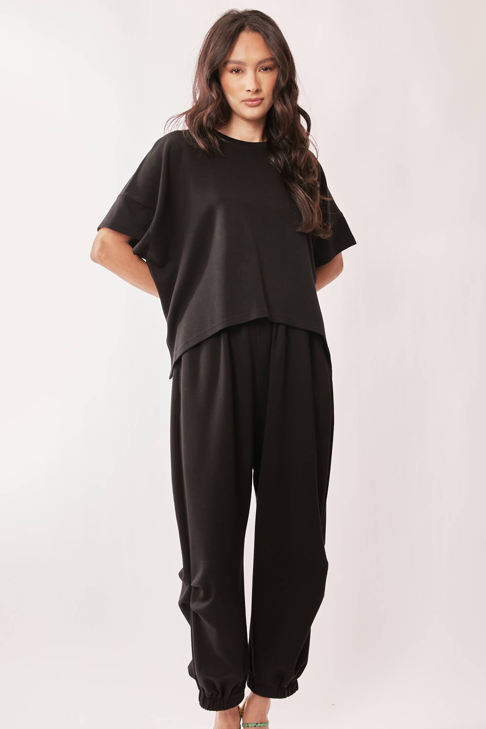Davi & Dani - Wholesale Top & Pant Set (NOT Loungewear) - Women's - SOLID FLOWY TOP WITH ELASTIC WAIST BAND PANTS SET5