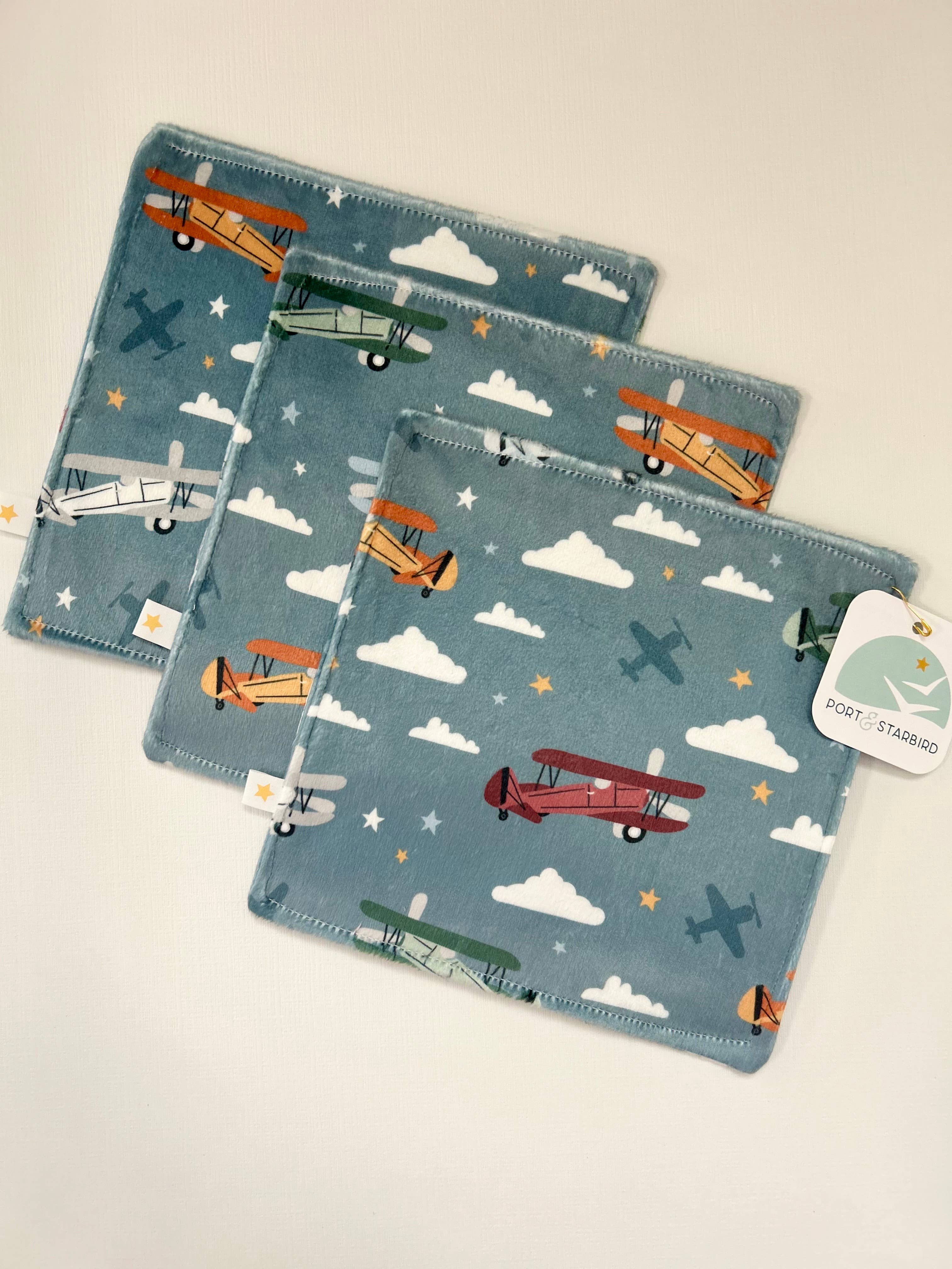 Port & Starbird - Wholesale Crinkle Tag Toy - Baby - Up, Up and Away Minky Crinkle Sensory Toy    2