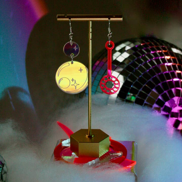 Moonstruck Designs PDX - Wholesale Dangle Earrings - Bubble Wand Earrings- Iridescent Hot Pink Kawaii Sweet Light2
