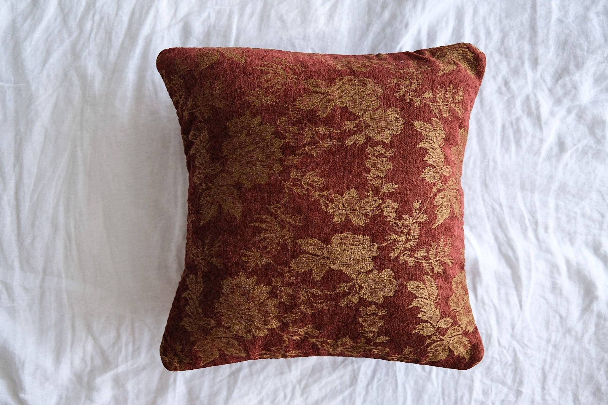 Twenty Third by Deanne - Wholesale Throw/Decorative Pillow - Manon Reversible Tapestry Pillow1