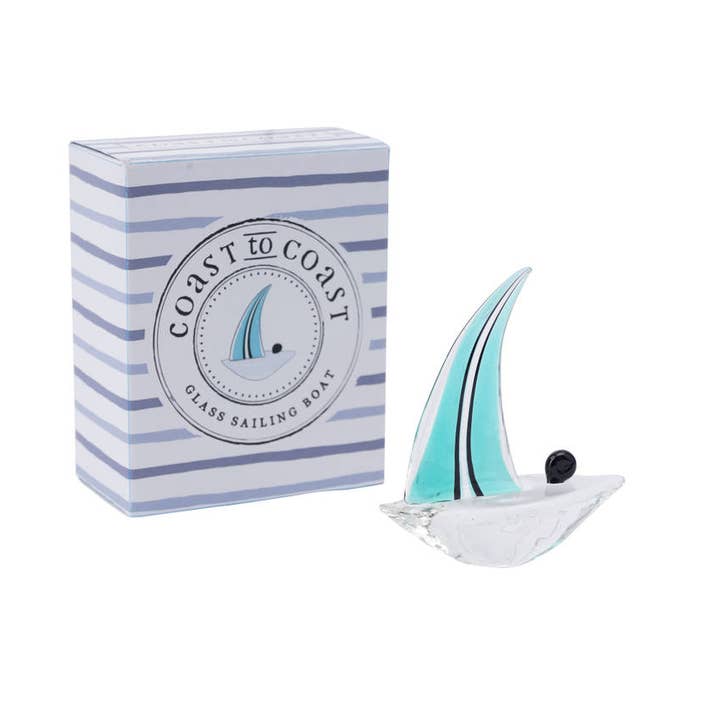 CGB Giftware – wholesale Decorative tabletop object – Coast to Coast Green Glass Sailing Boat1