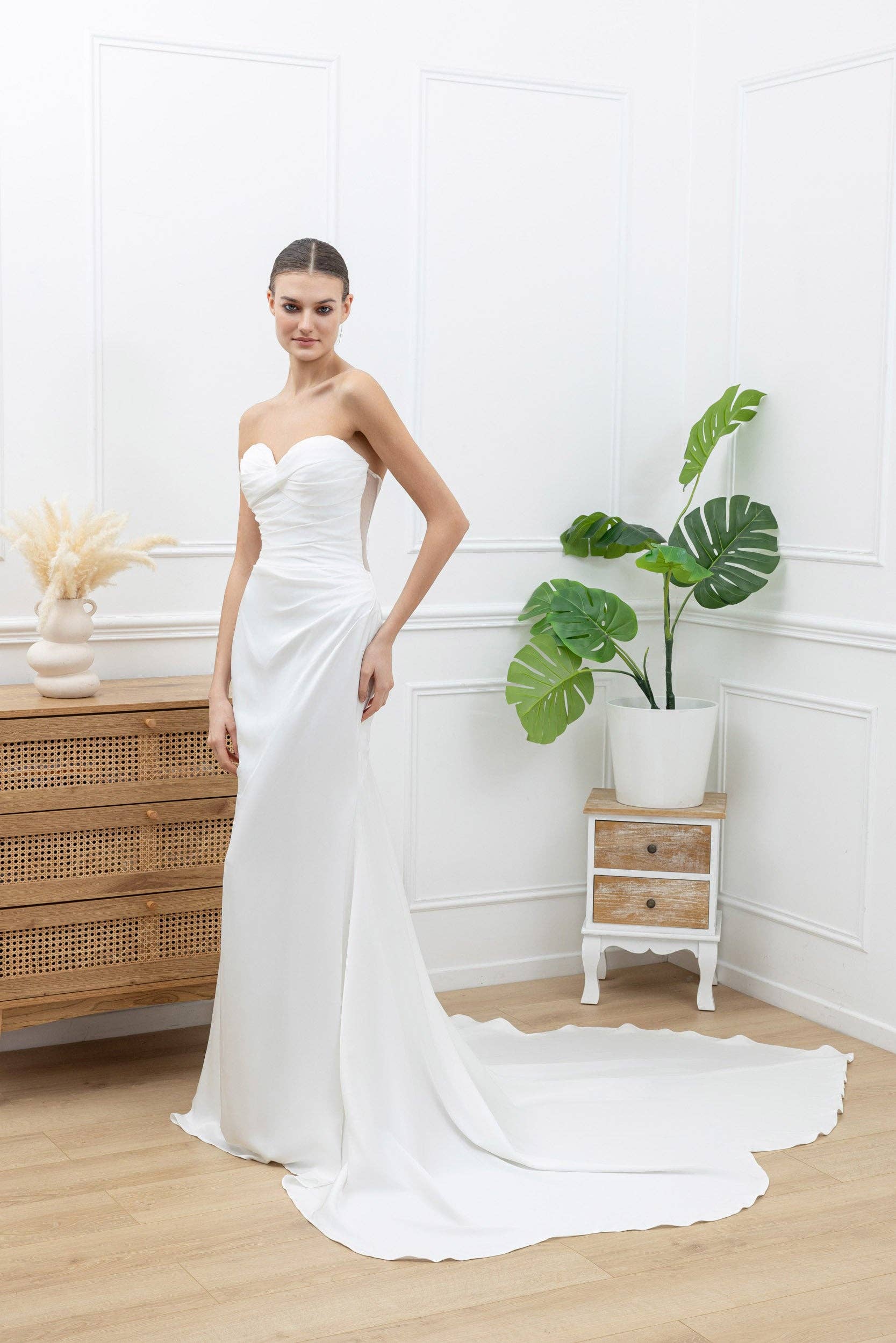 Invitadissimas - Wholesale Gown - Women's - Wedding dress 8170231