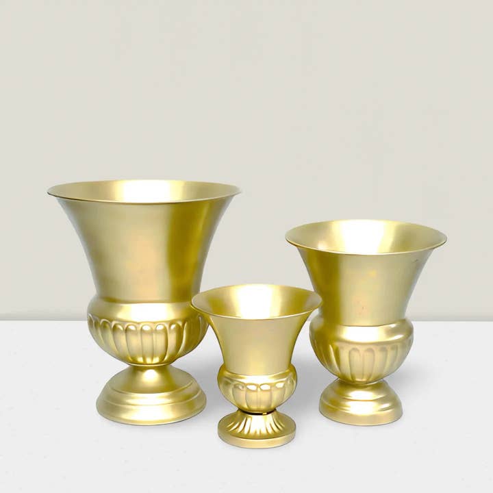 Gold urn 6"HX6"D for wholesale by S.N.K. Home Decor