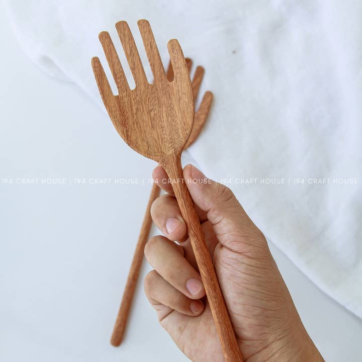 194 Craft House - Venta al por mayor Cuchara de cocina - Cubiertos de madera para ensalada en forma de mano - set de cuchara y tenedor de 30 cm4
