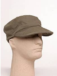 Chapeaux d'été militaires authentiques, neufs et d'occasion, assortis de sacs à main pour la vente par camoLOTS