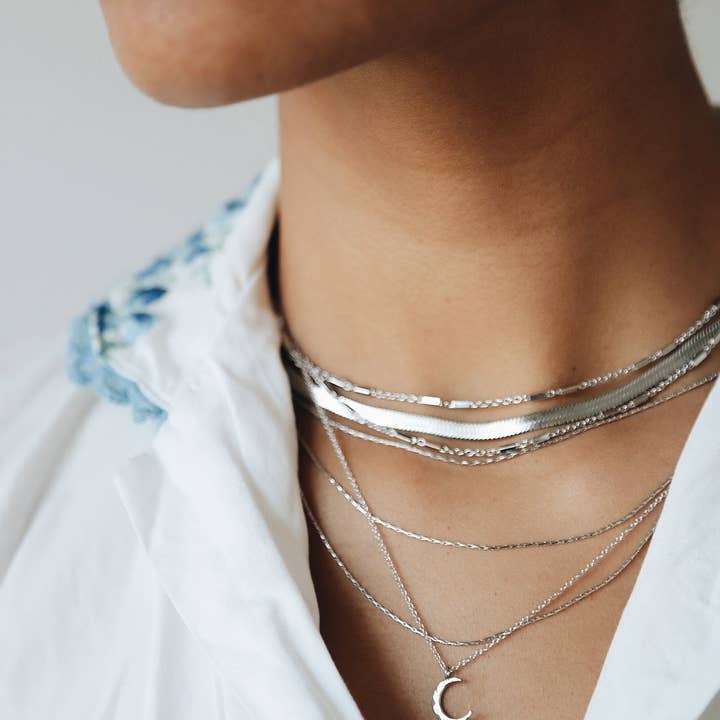 BELJOY – Colar de elos e correntes por atacado – Colar Lyra Herringbone || Escolha a cor1