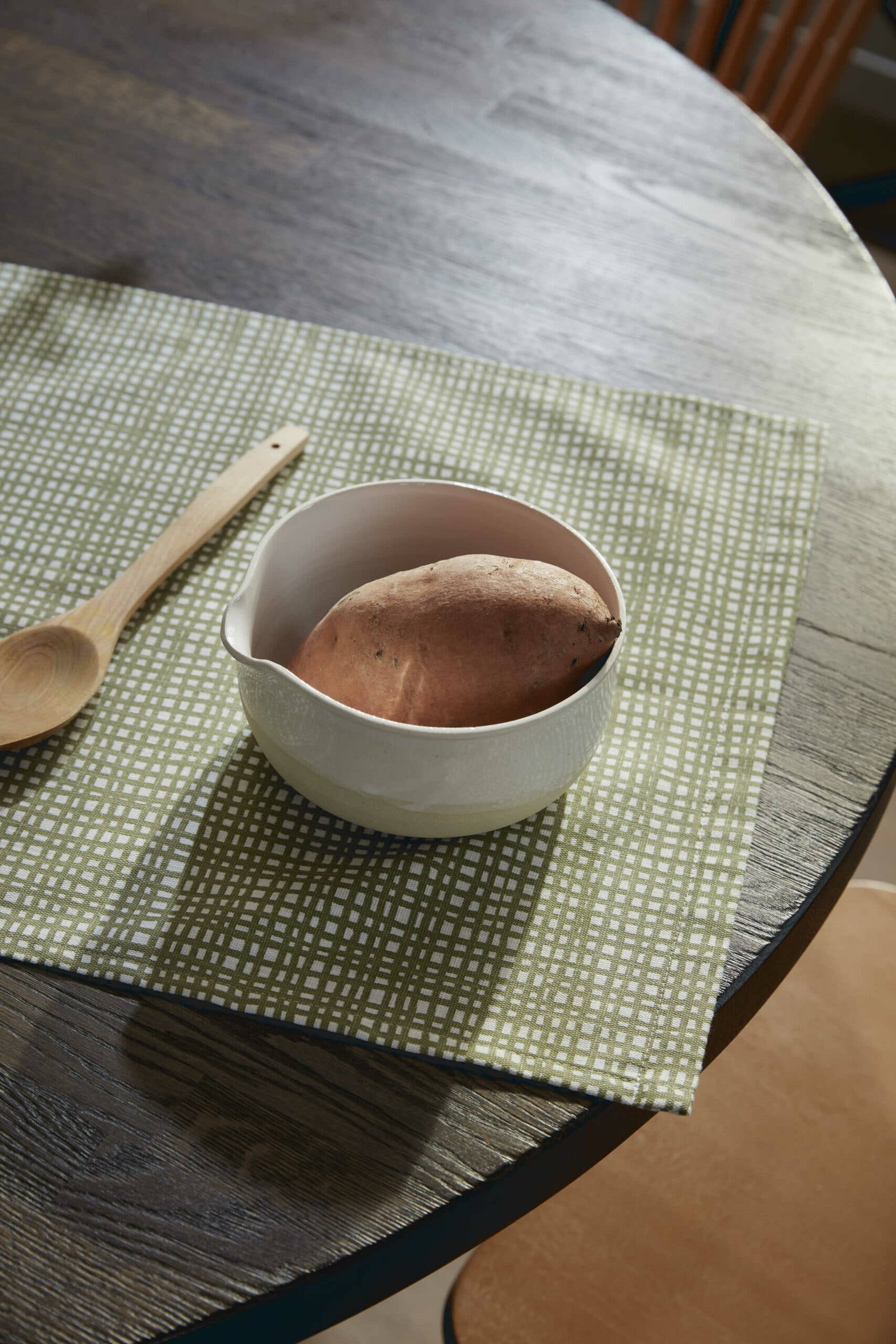 Spira of Sweden - Wholesale Table Runner - NÄT Tablerunner 42x140 cm - Asphalt2