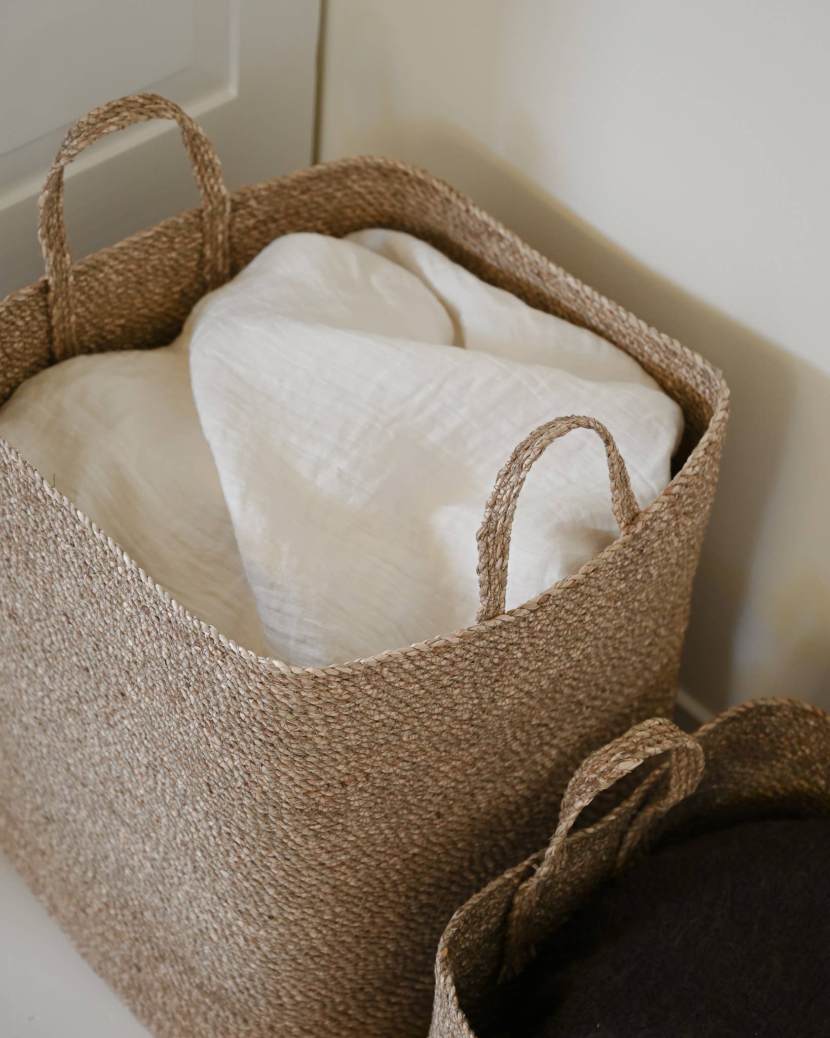 SUNNY HOME - Wholesale Basket - Square Seagrass Basket – Souk Square Large4