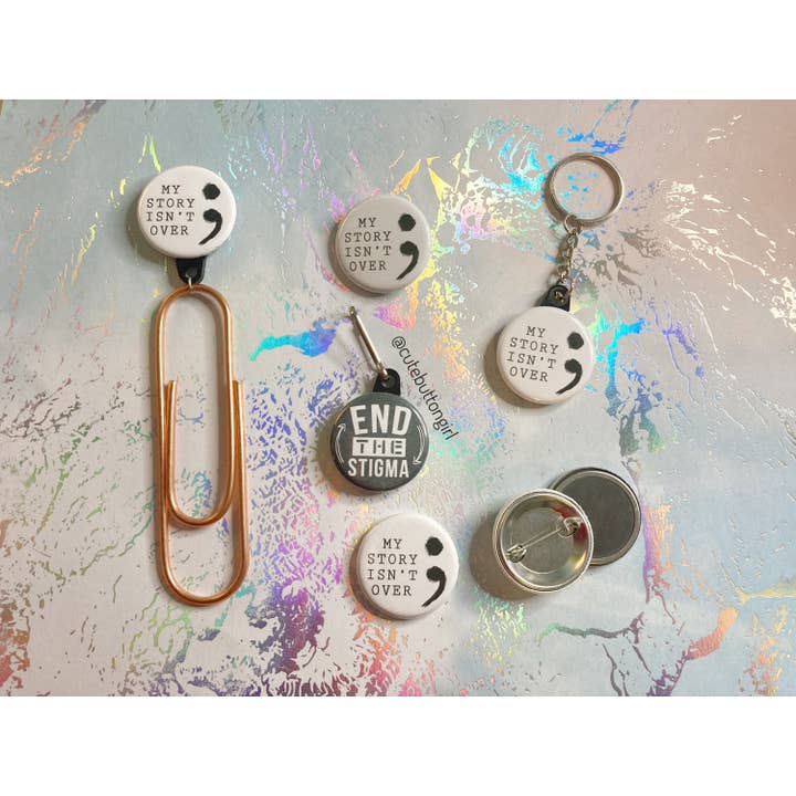 1,25 pouces et 2,25 pouces Mon histoire n'est pas terminée pour la vente par Cute as a Button Girl