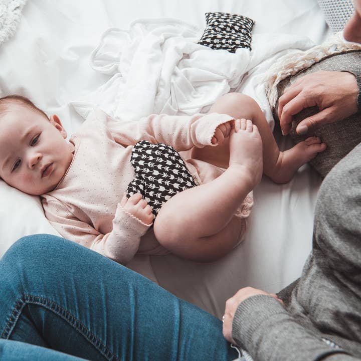 Heart comfort compress for babies in printed cotton for wholesale by Amma Thérapie