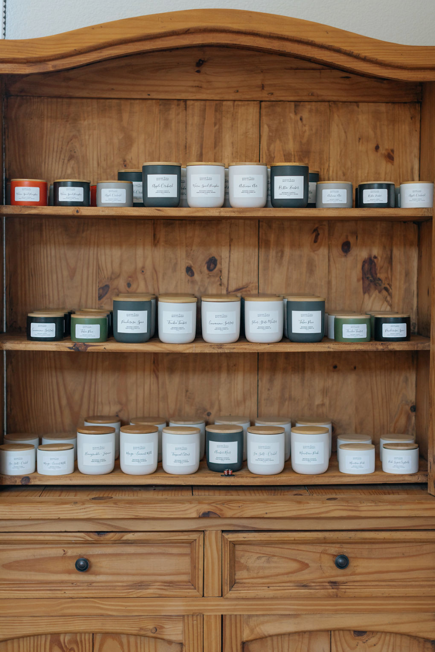 Hickory Hill Bath Company - Wholesale Jar/Filled Candle - Tahoe Pine Handcrafted Non-Toxic Beeswax Candle 5oz3