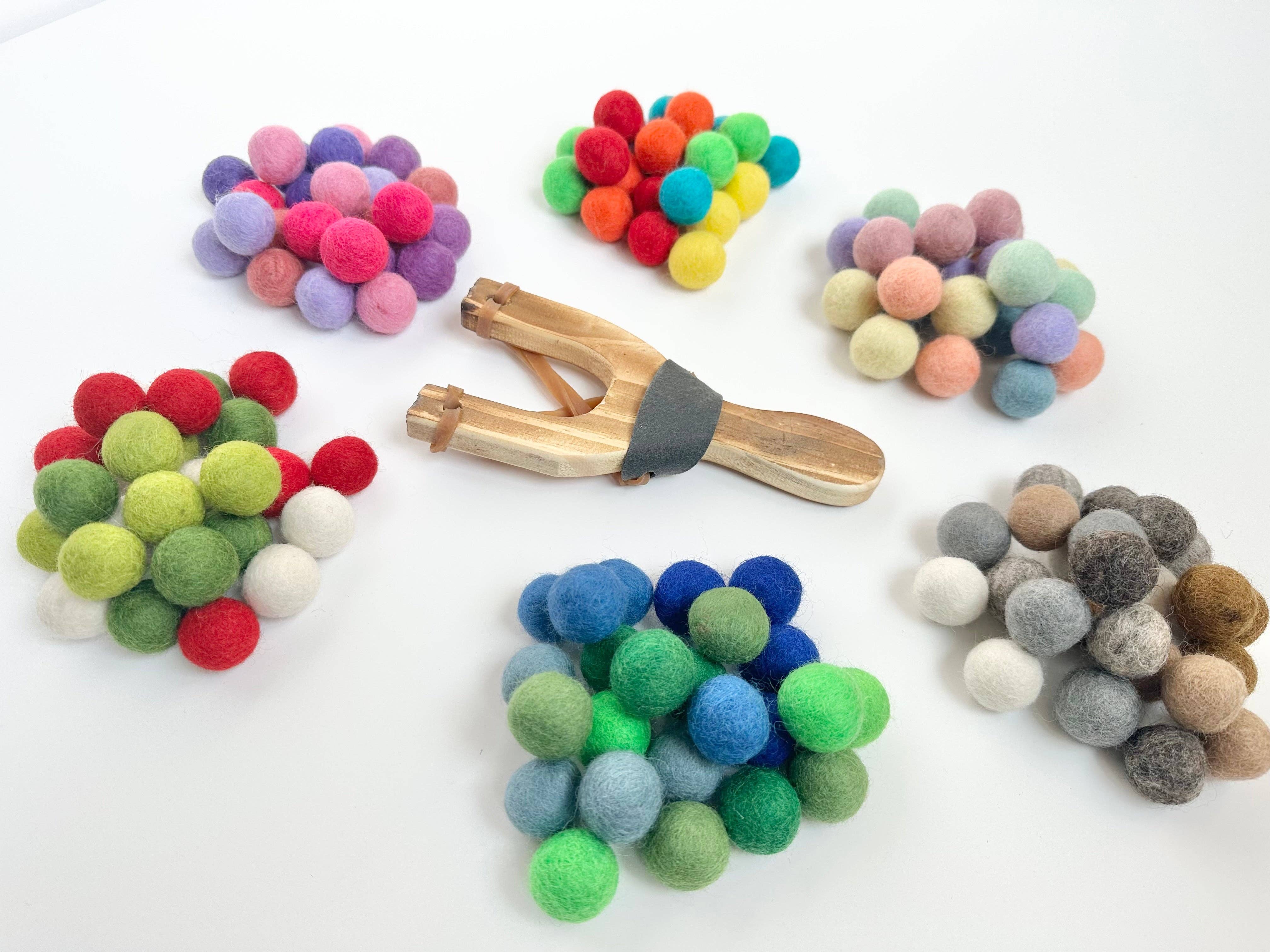 Wool Jamboree - Wholesale Slingshot - Kids - Themed Slingshot & Felt Ball Set2