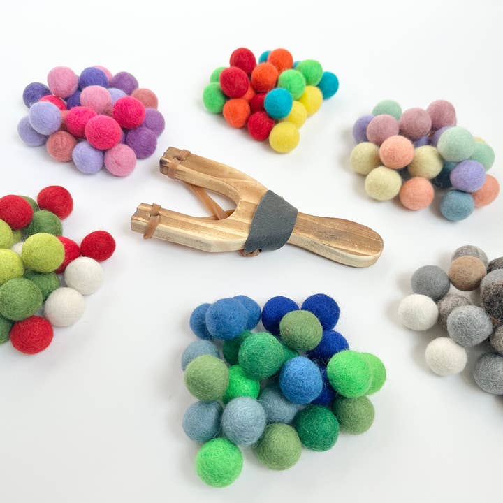 Wool Jamboree - Wholesale Slingshot - Kids - Themed Slingshot & Felt Ball Set2