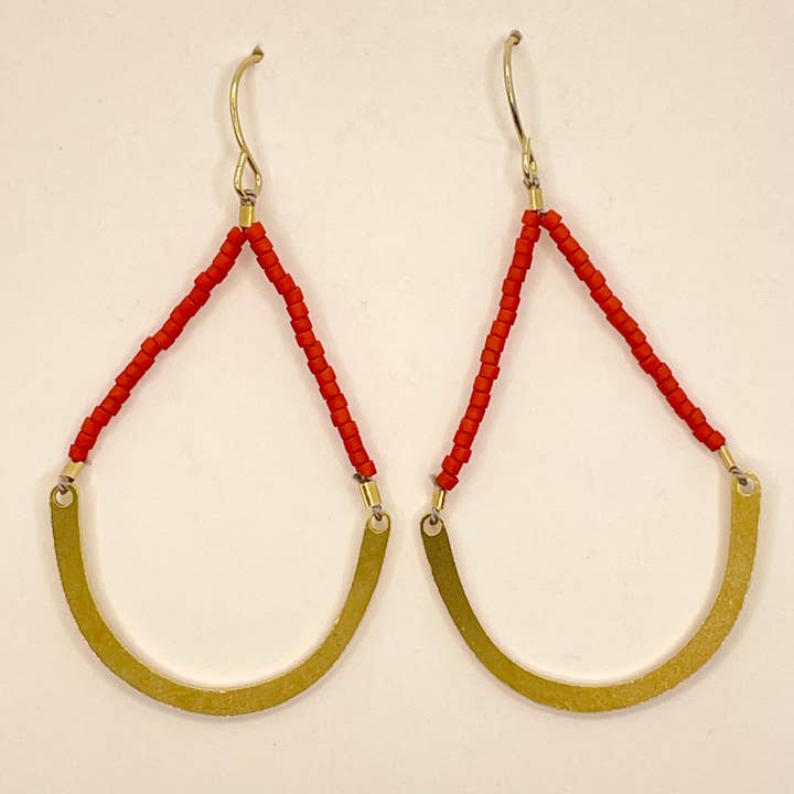 Orecchini Boomerang per la vendita all'ingrosso da parte di Love & Dot