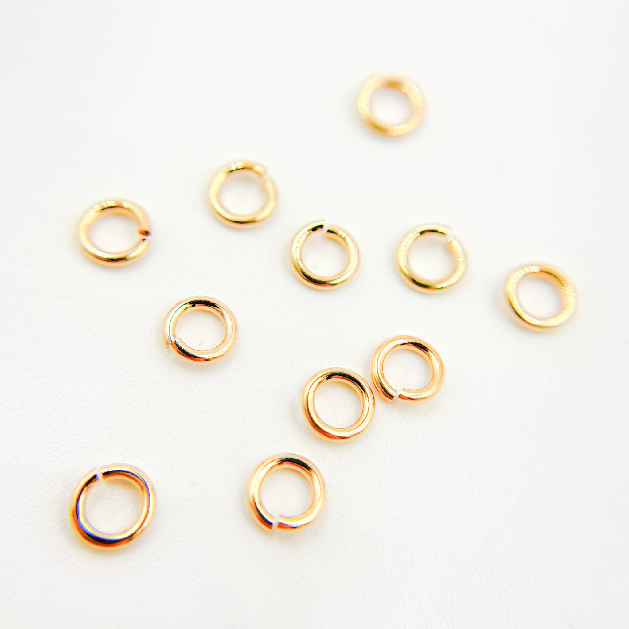 Tresor Jewelry Inc. - Wholesale Craft Supplies - 20GAGFOPENJR. 20 Gauge Open Gold Filled Jump Ring2