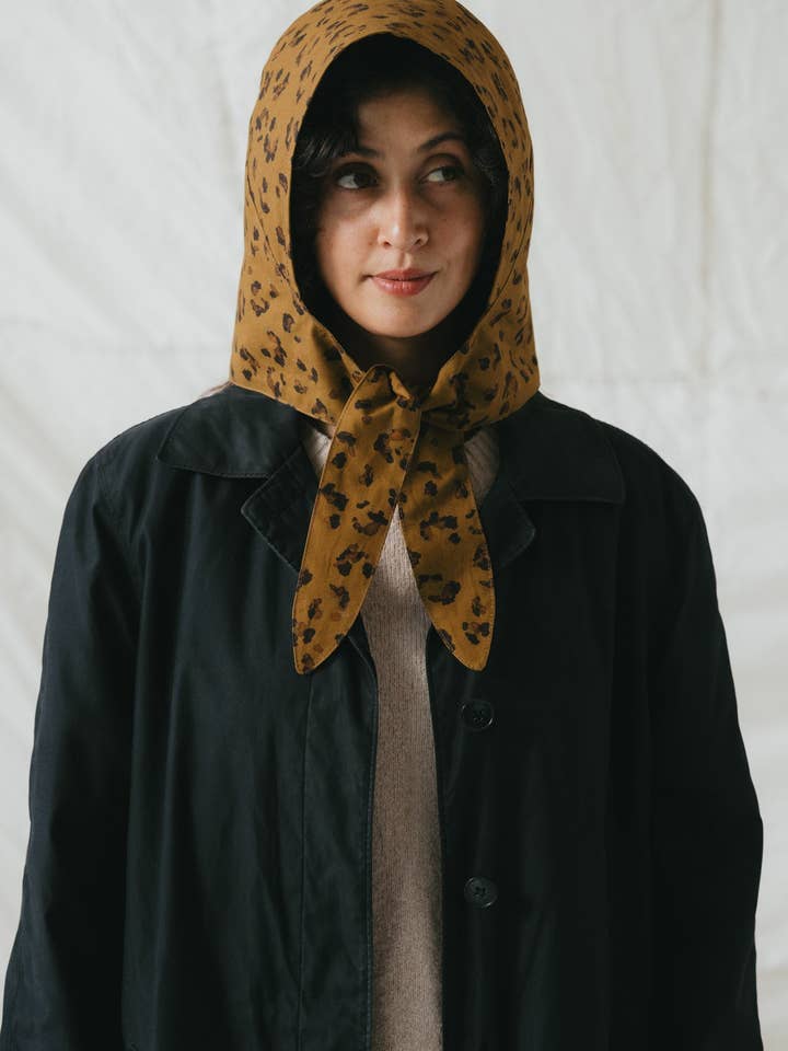 Rosarium - Wholesale Raincoat - Women's - Nimbus Rain Bonnet in Leopard4