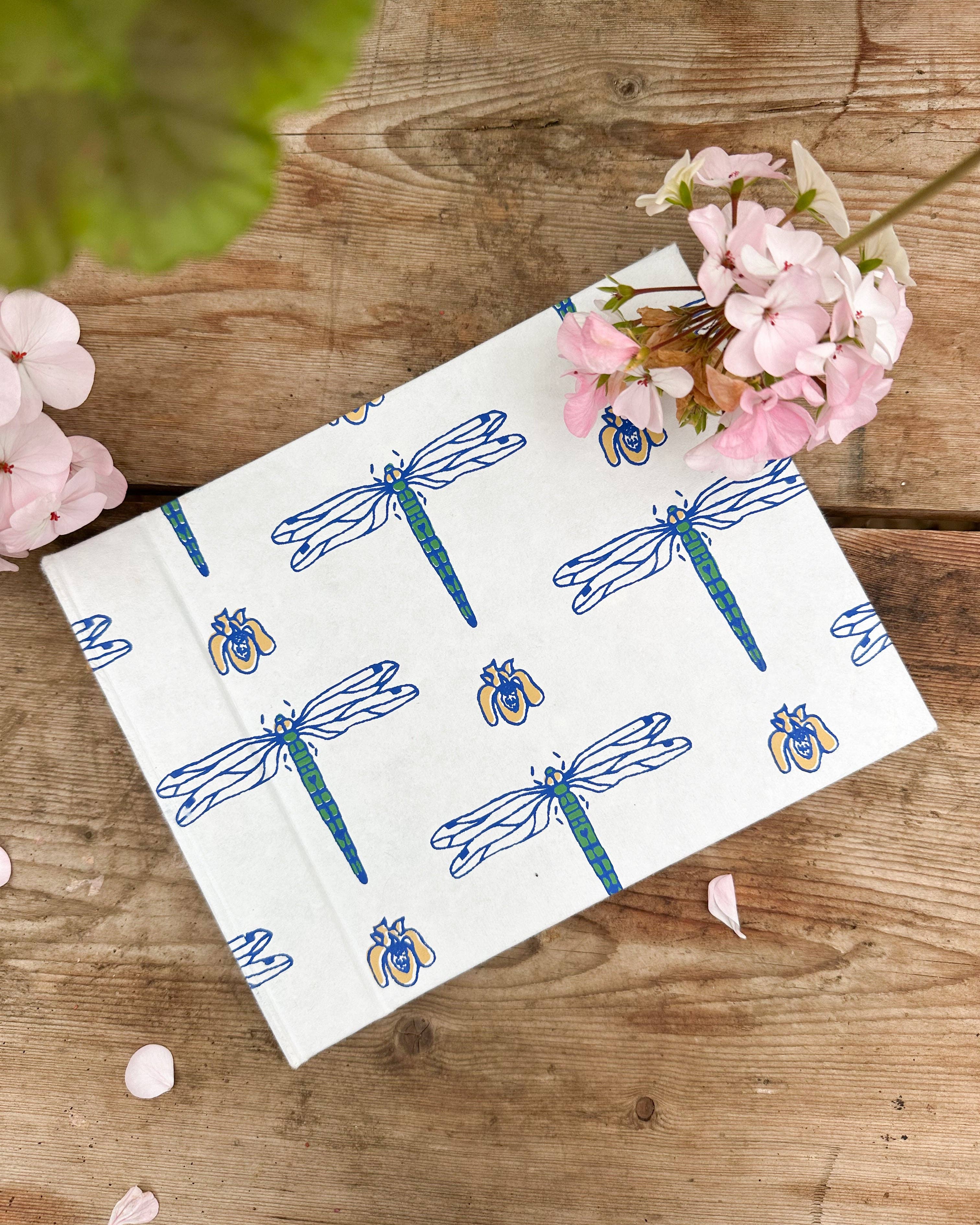 AARVEN – wholesale Photo album – Hand Printed Hardback Photo Album 'Dragonflies'0