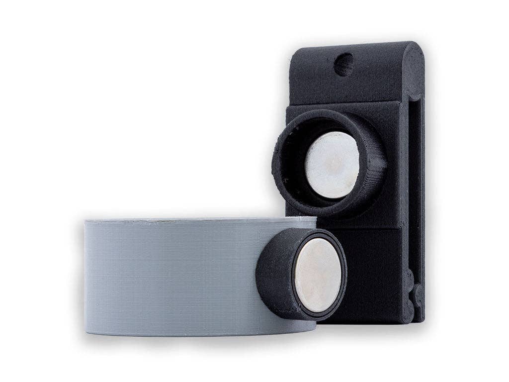 Minimalist Gear Co. - Wholesale Sporting Accessories - QuickDraw Bear Spray Holder5