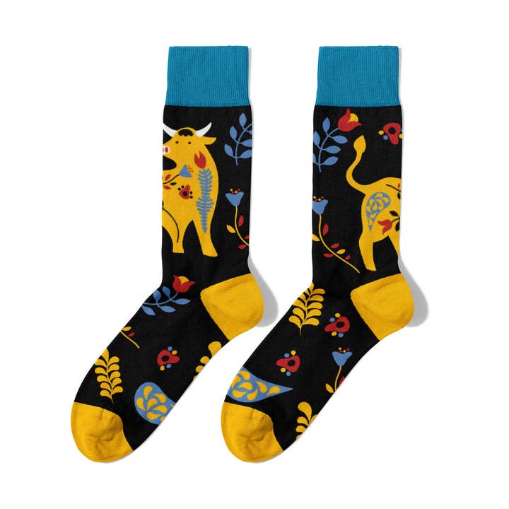 Black Organic Cotton Bull Souvenir Socks for wholesale by Billy Brown