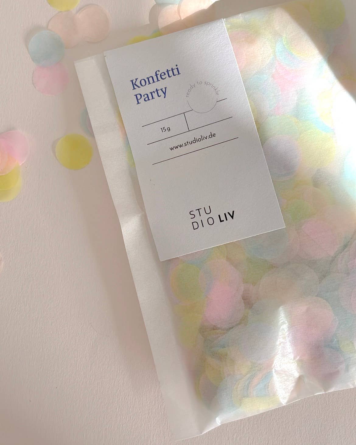 STUDIO LIV - Wholesale Confetti - STUDIO LIV - Confetti Party - Rainbow0