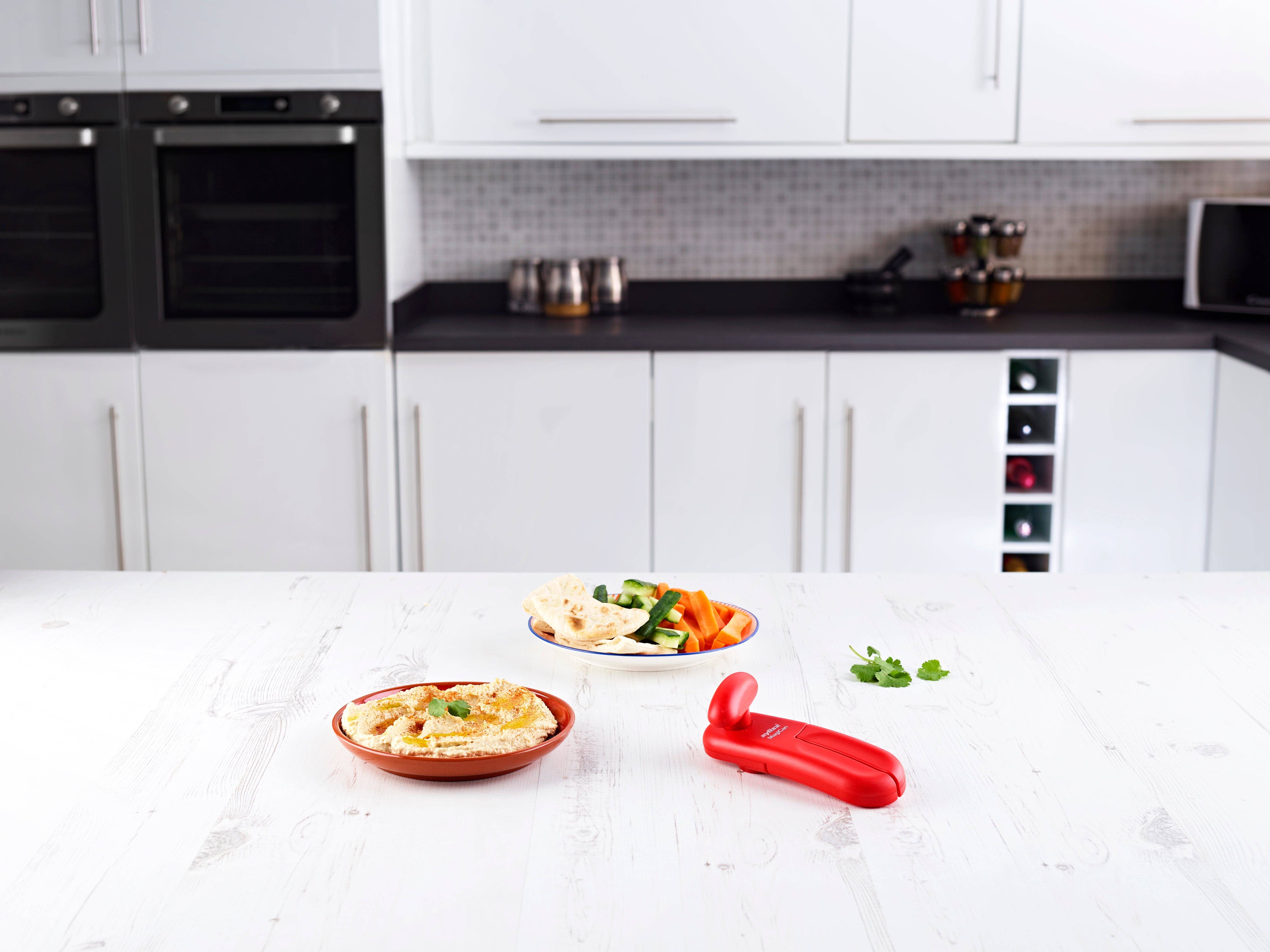 DKHB [Zyliss, Cole & Mason, Swissmar, AdHoc, Ken Hom] - Wholesale Can Opener - Zyliss MagiCan Can Opener6