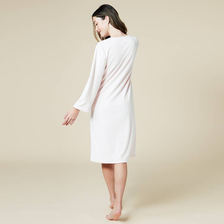 Softies - Wholesale Robe - Women's - Women's 42" 3/4 Sleeve Serenity Short Zip Robe