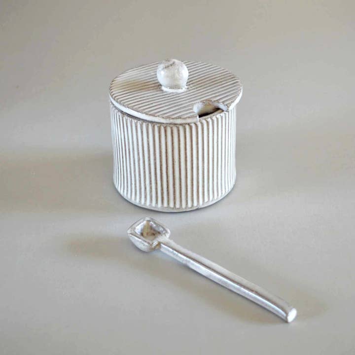 Karolina Bednorz Ceramics - Wholesale Decorative Plate/Dish/Bowl - MILLERIGHE Sugar bowl with quirky spoon Handmade in Italy1