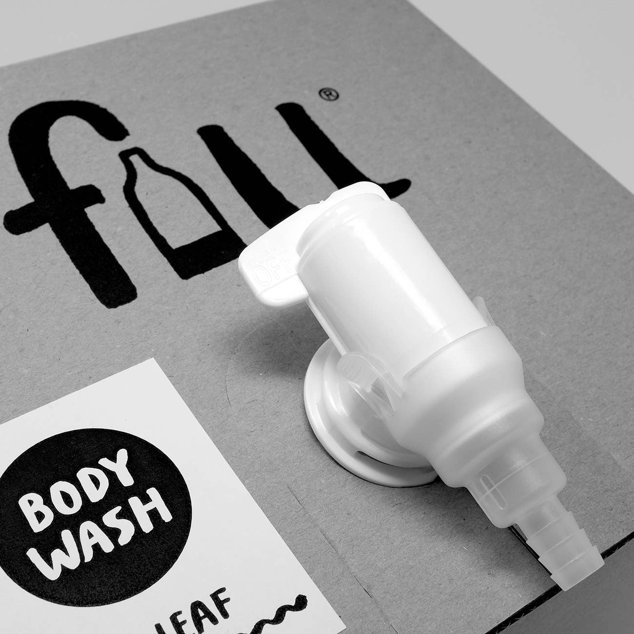 FILL REFILL CO – wholesale Soap dispenser – Easy Pour Attachment2