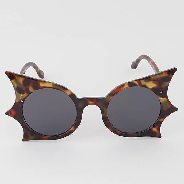 MIX Bolted Bat Wing Sunglasses for wholesale on Faire4
