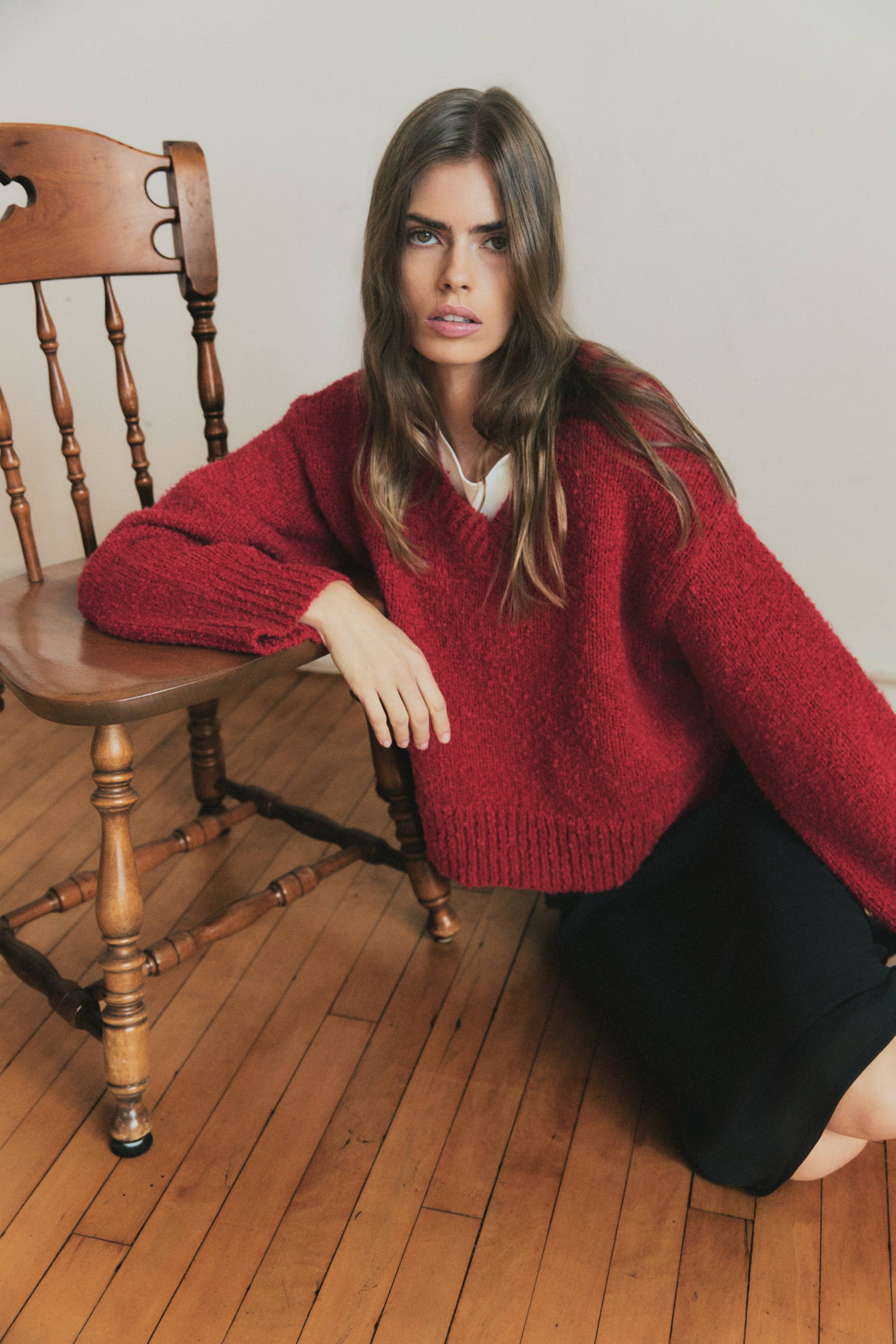 MOD REF - Wholesale Knit Sweater - Women's - The Glen Sweater | Oversized Boucle Knit V-Neck Sweater20