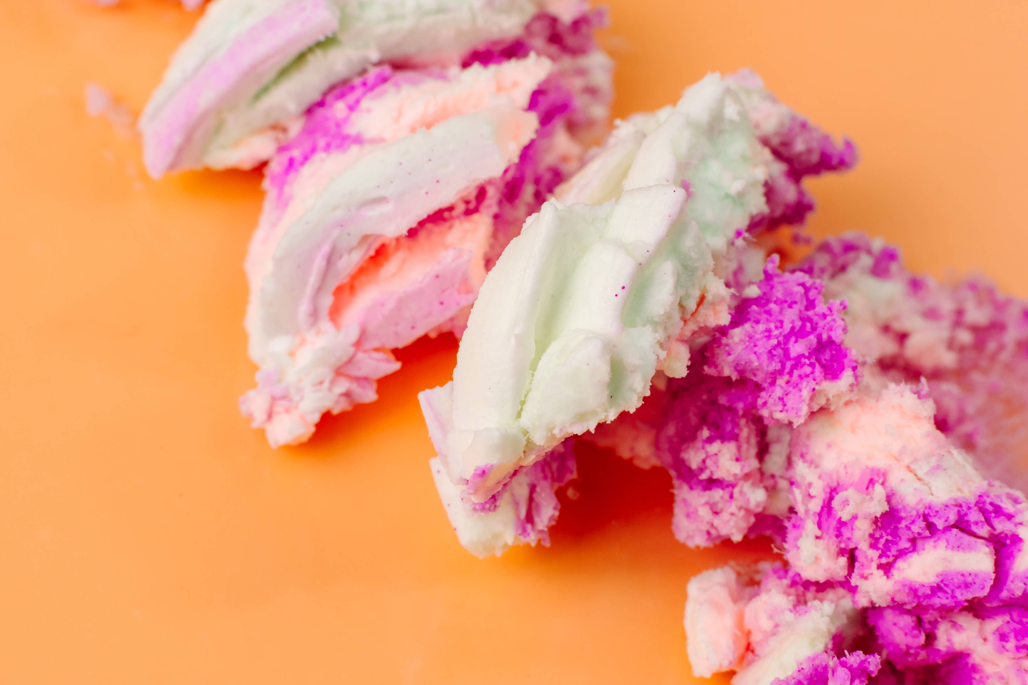 AMINNAH - Wholesale Bath & Body Set - 'FRUT LOOPS' BUNDLE15