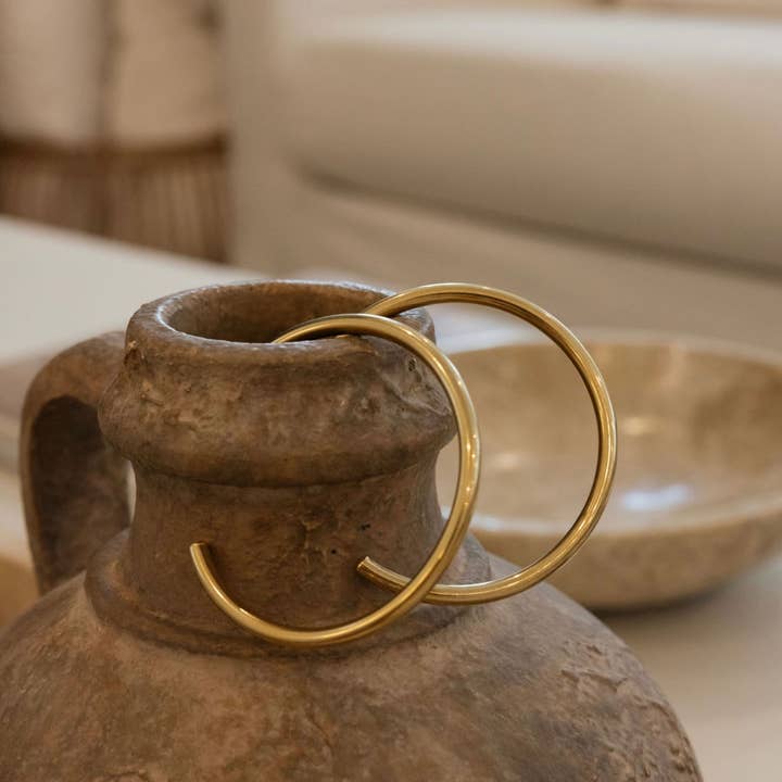 CHANSUTTPEARLS - Wholesale Hoop Earrings - LARGE HOOPS3