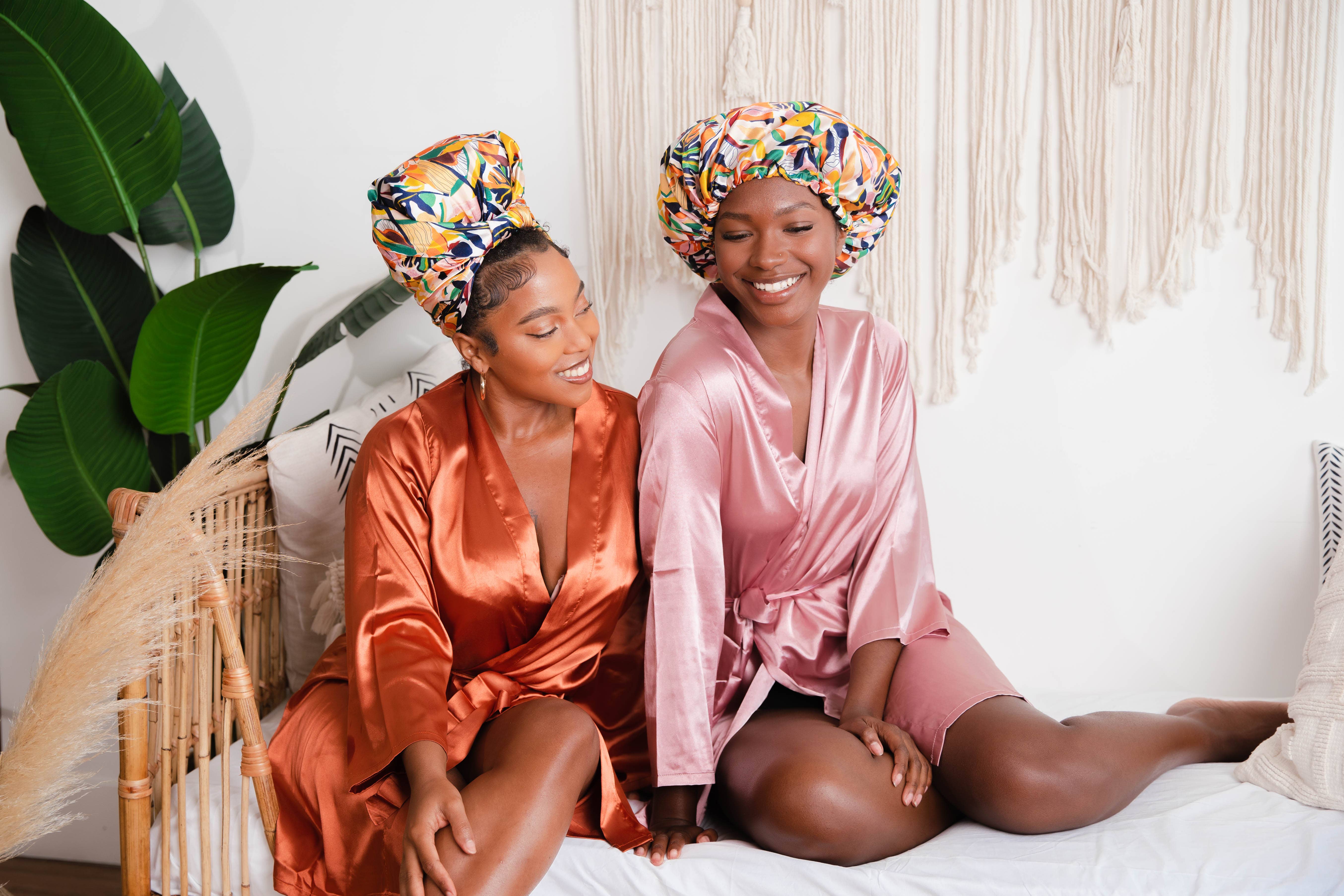 Glow by Daye - Wholesale Sleep Cap / Bonnet - Women's - G x D Adjustable Satin Bonnet2