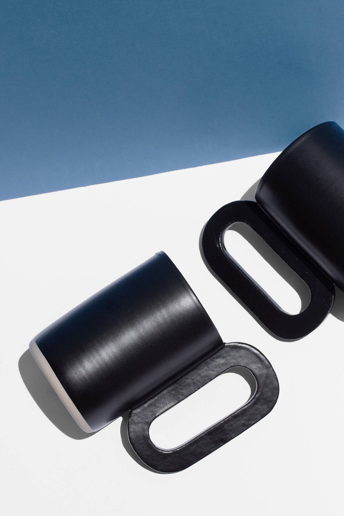 Guten Co. - Wholesale Coffee Mug - Black Loop Mug2