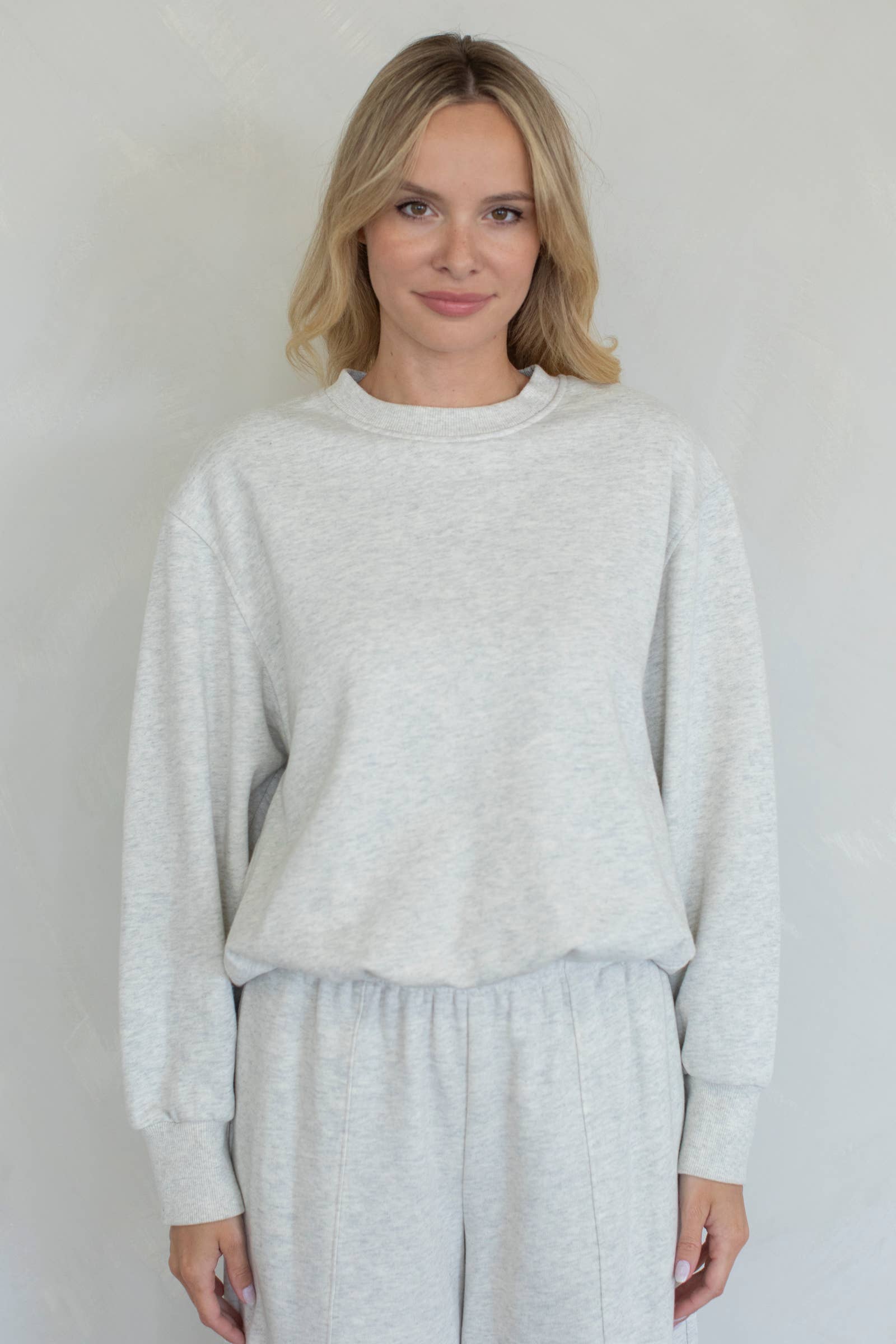 Things Between - Vente Sweat-shirt – femme - Hara Col Ras du Cou5