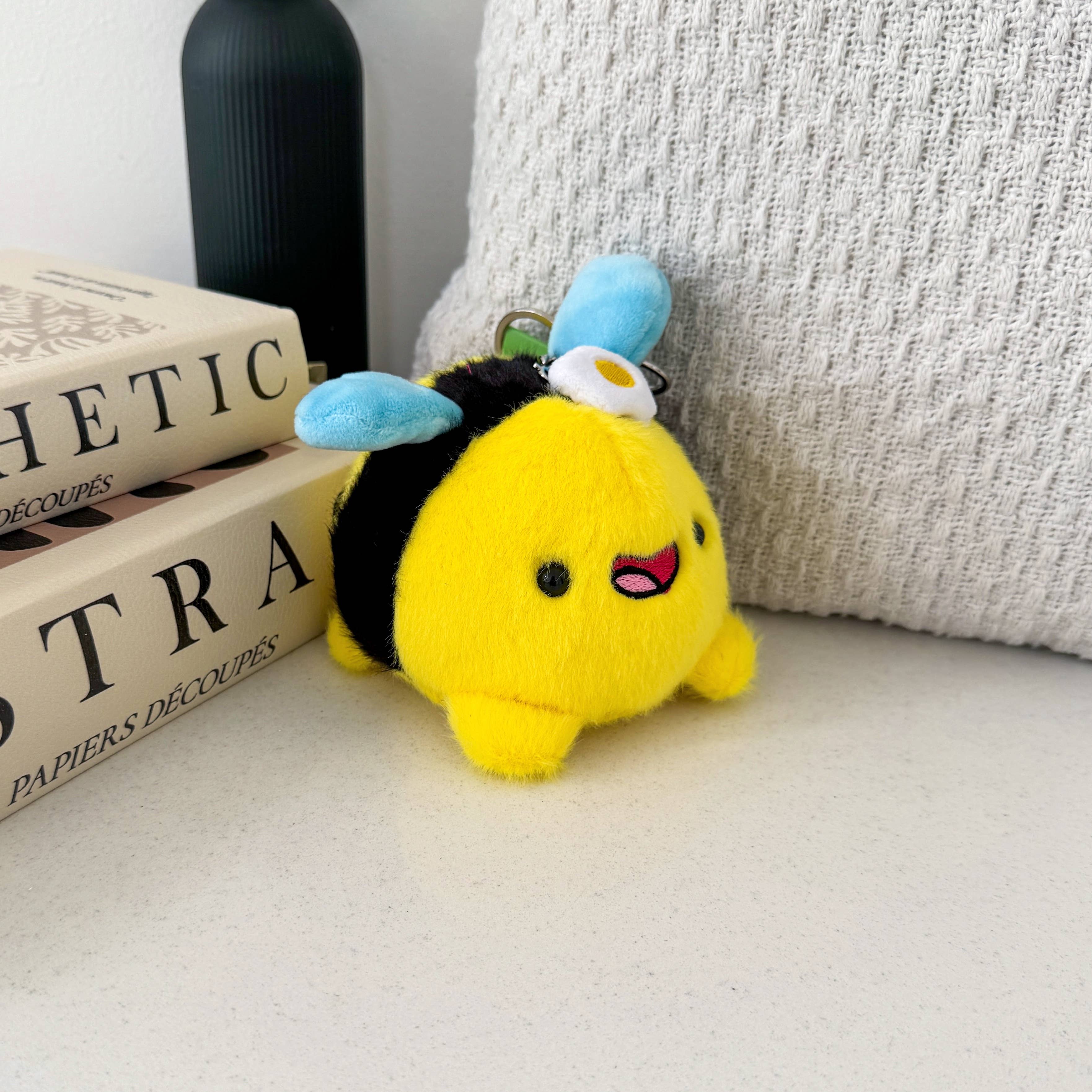 Toastedink - Wholesale Stuffed/Plush Toy - Kids & Baby - Cute Bumblebee Plush Keychain | Plushie Keyring