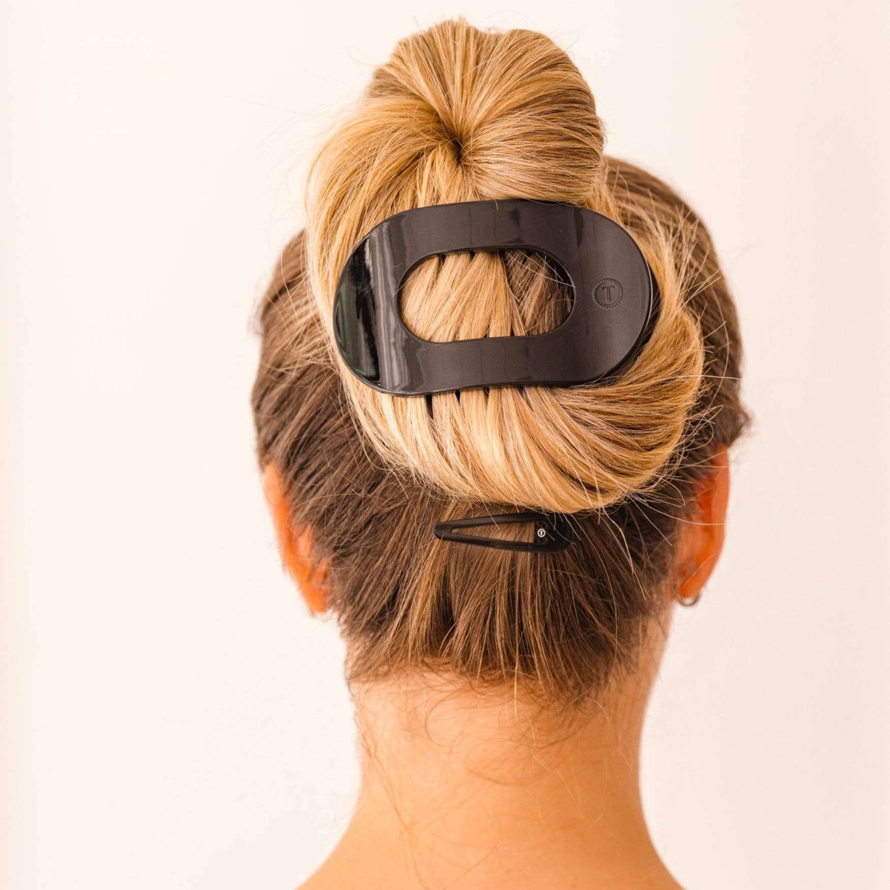 TELETIES - Wholesale Hair Clip - Women's - Round Flat Hair Clip | Large | Jet Black3